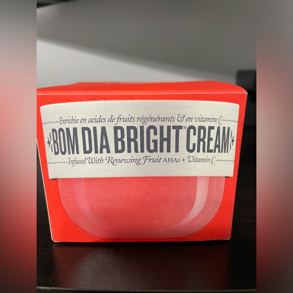 Brand new SOL de Janeiro 40 cream